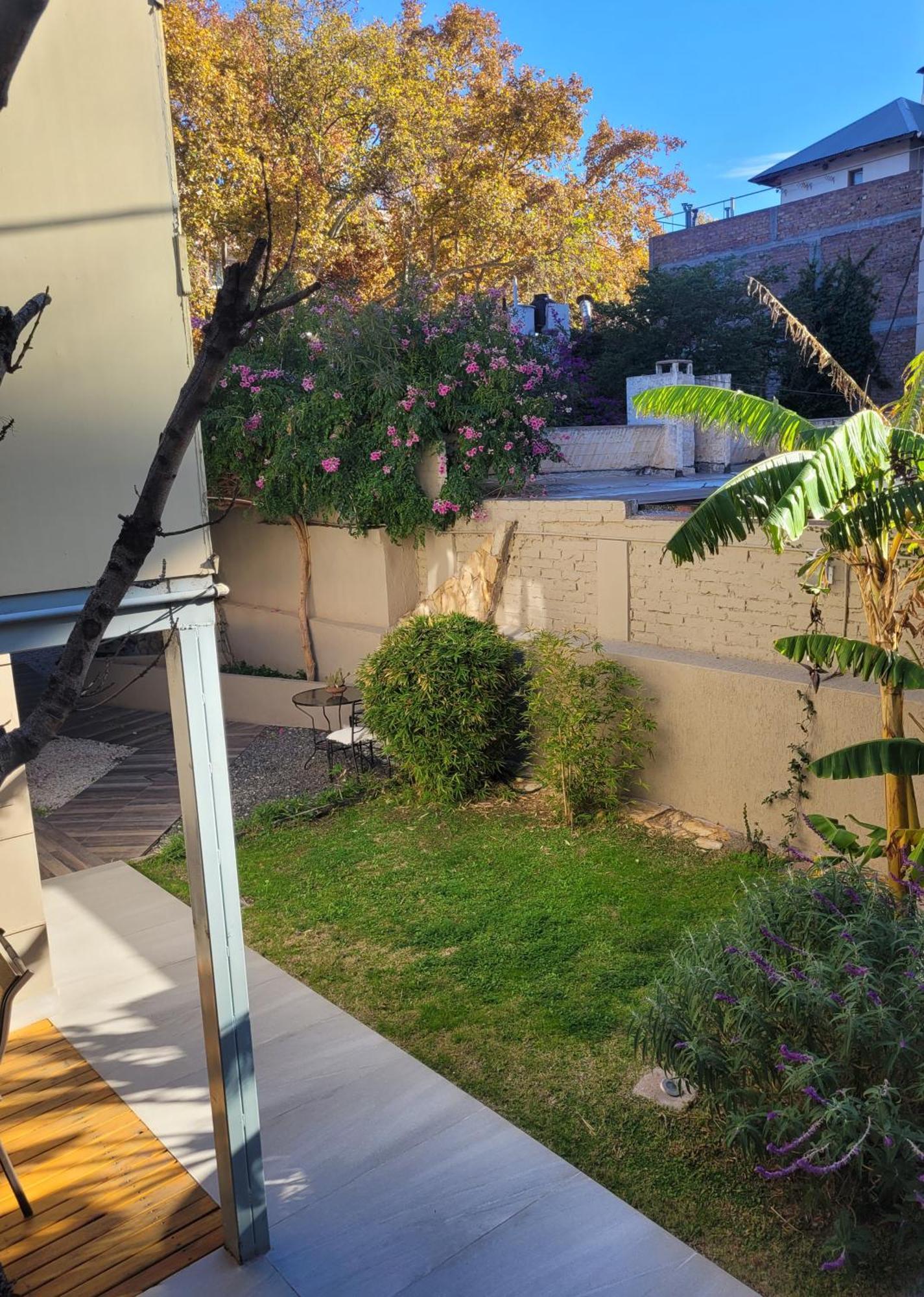 "Casa Amalia Apartamentos" Plaza Italia Y Av Aristides A 50Mts, Lugar Con Jardin Мендоса Екстериор снимка